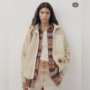 Madhappy Cream Sherpa Teddy Jacket— Women’s Large